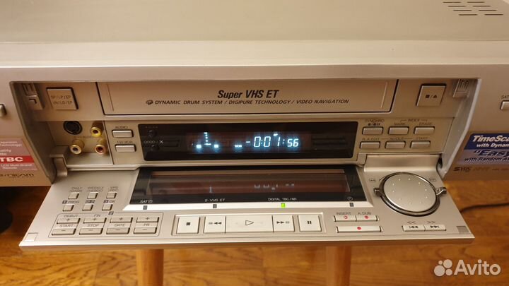 Видеомагнитофон JVC HR-S9700EU