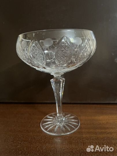 Ваза хрустальная