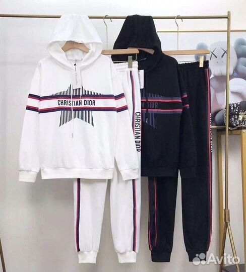 Спортивный костюм новый 44, 46, 48