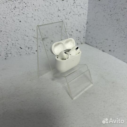 Беспроводные наушники Apple AirPods Pro