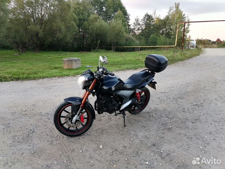 Stels flame 200