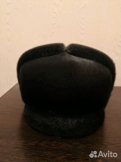 Мужская шапка