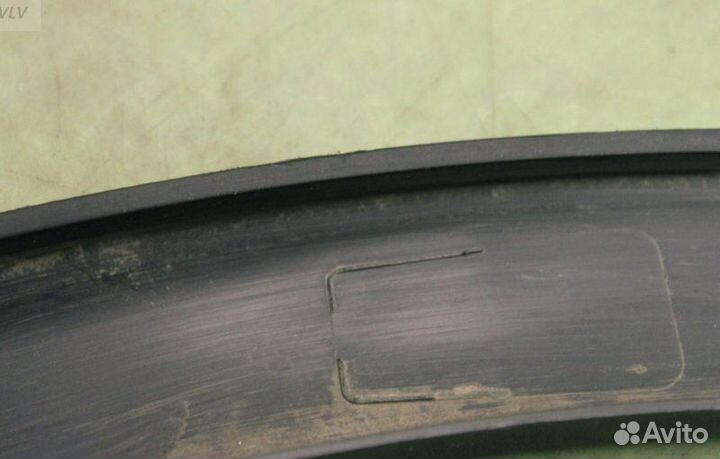 Молдинг задний правый Volkswagen Tiguan
