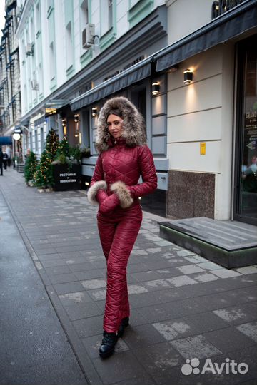 Комбинезон для девушек с мехом бордо
