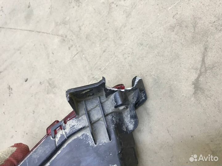 Птф задний левый Toyota Fortuner