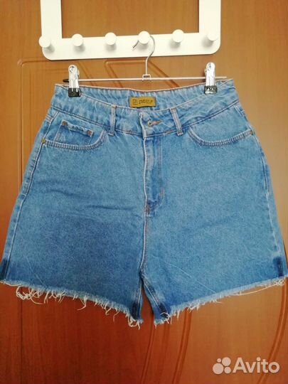 Шорты женские
