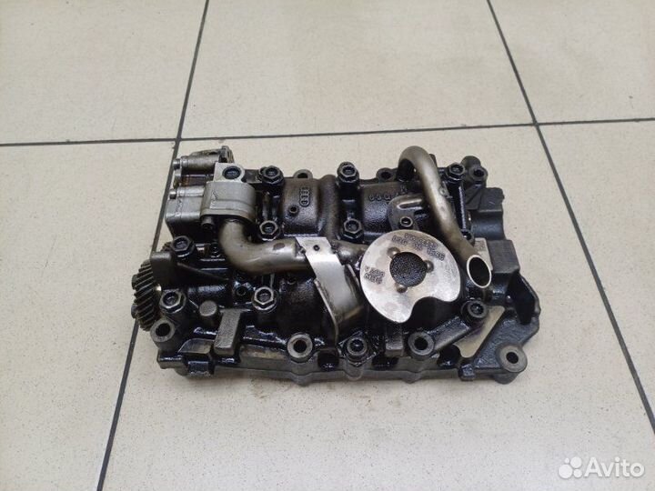 Насос масляный Volkswagen Passat B6 2.0 cbab AT