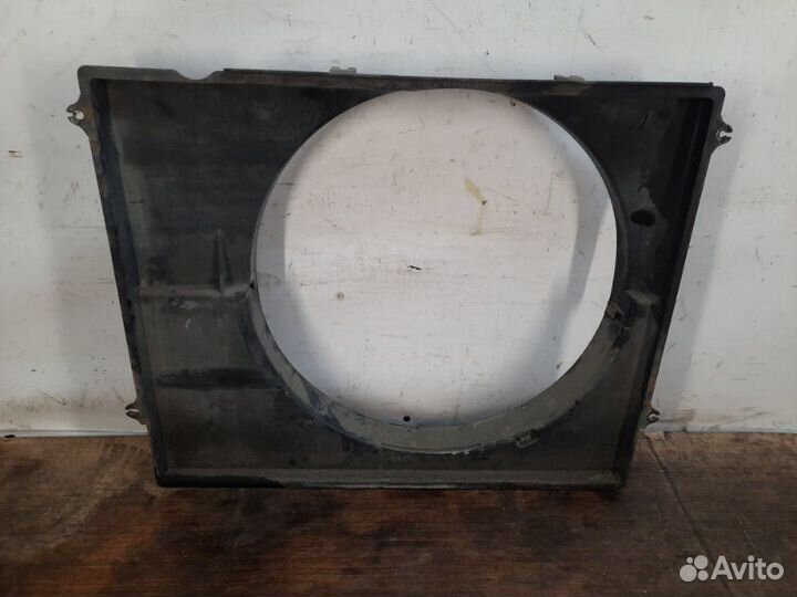 Диффузор (кожух) вентилятора Toyota Tacoma пикап