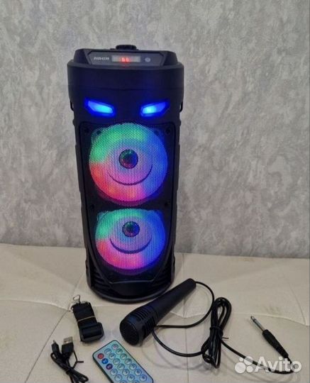 Музыкальная колонка караоке с Bluetooth. Новая