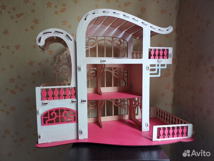 Кукольный домик