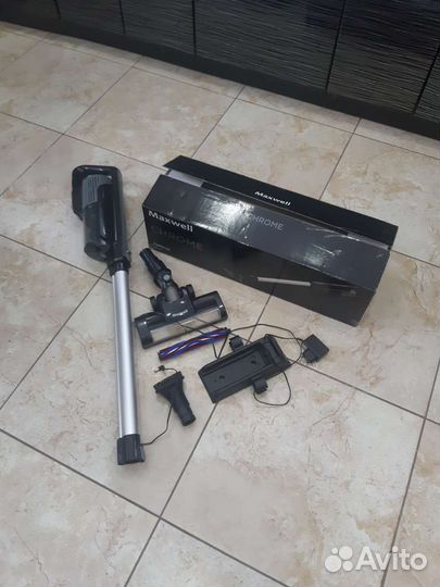 Беспроводной пылесос новый