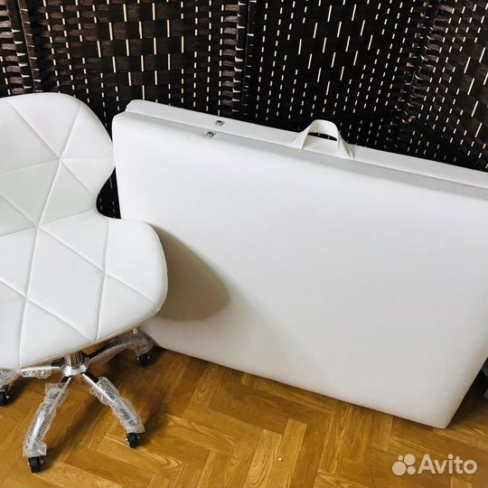 Массажный стол