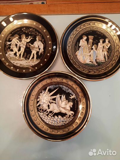 Фарфоровые тарелки, 11 штук, Греция