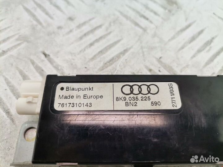 Усилитель антенны Audi A4 B8/8K 2011 8K9035225