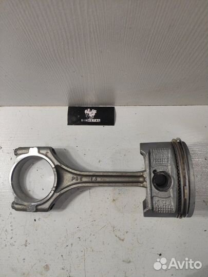 Поршень с шатуном Honda Inspire UA5 J32A