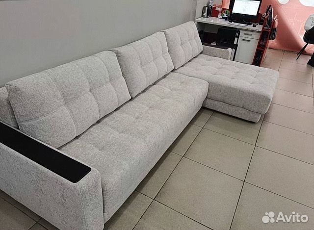 Угловой диван Boss MAX новый+стол