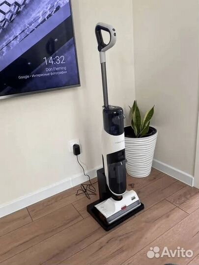 Беспроводной ручной моющий пылесос Roborock Dyad