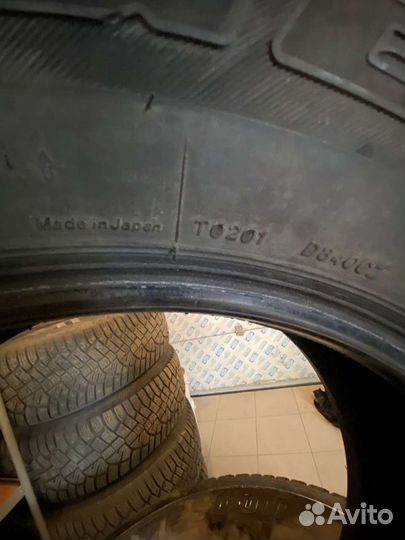 Bridgestone Dueler H/T 265/65 R17