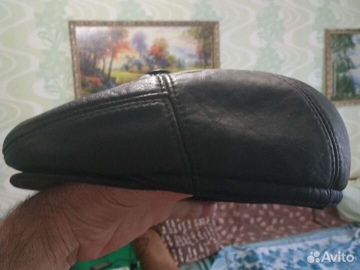 Мужская кепка кожаная