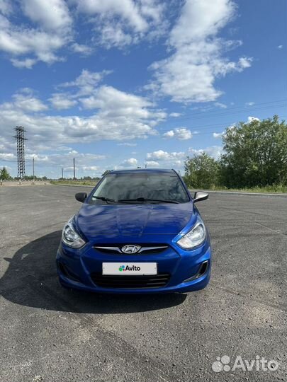 Hyundai Solaris 1.4 AT, 2013, 138 000 км