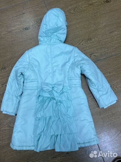 Пальто демисезонное для девочки 110