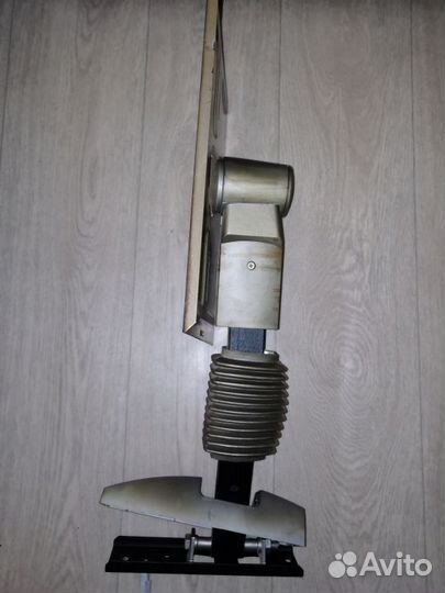 Кронштейн для телевизора