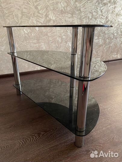 Стеклянная тумба