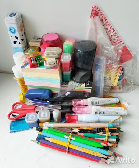 Канцтовары, много разных