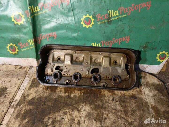 Клапанная крышка Honda Accord 5 седан 2.0Л 1995