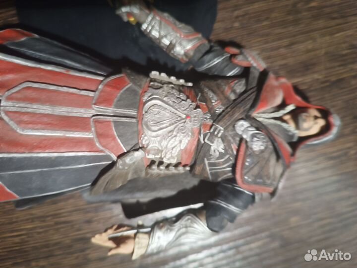 Фигурки neca assassin's creed