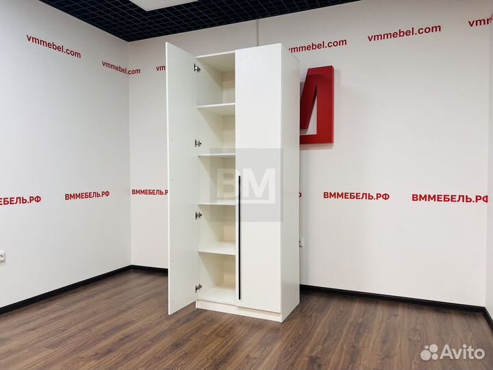 Шкаф распашной белый