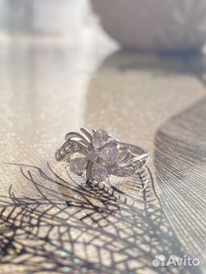 Серебряное кольцо