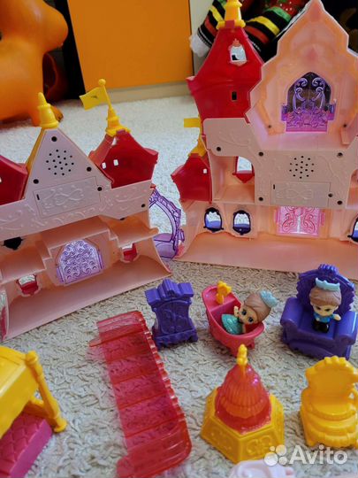 Игрушка Замок