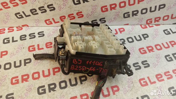 Блок предохранителей BJ корпус б/у Familia