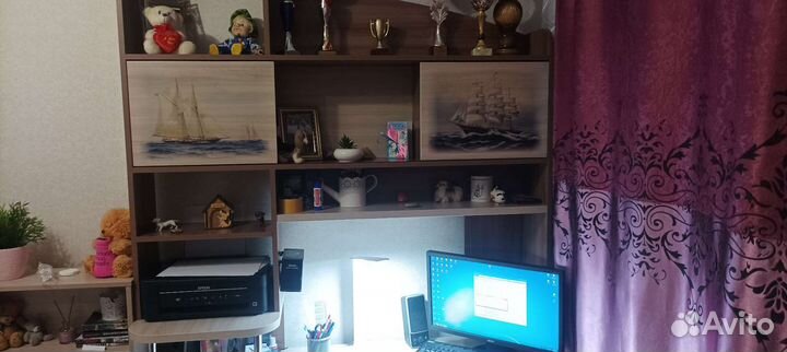 Компьютерный стол