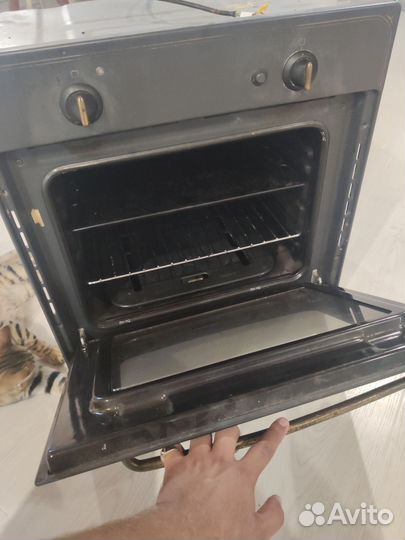 Газовый духовой шкаф Hotpoint Ariston