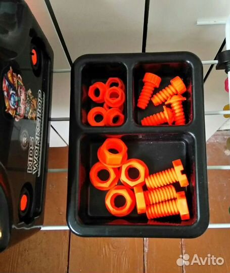 Игрушечный набор инструментов для мальчика