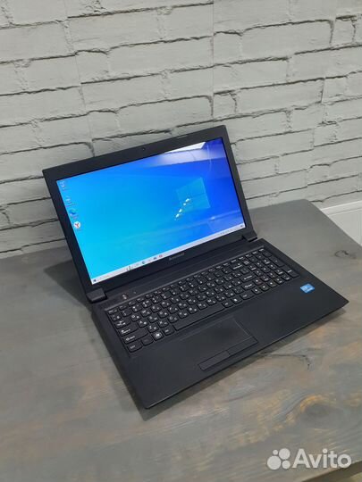 Ноутбук Lenovo B570e 15.6