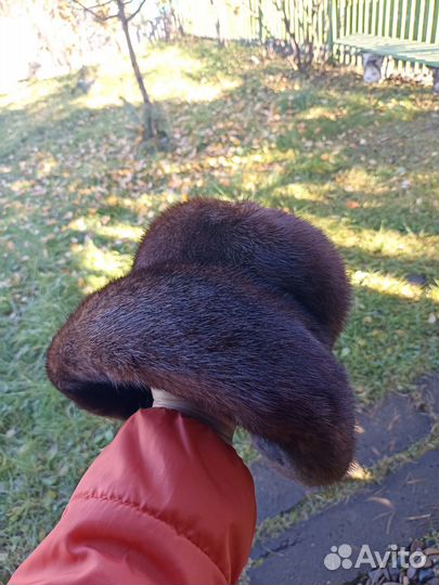 Женская норковая шапка