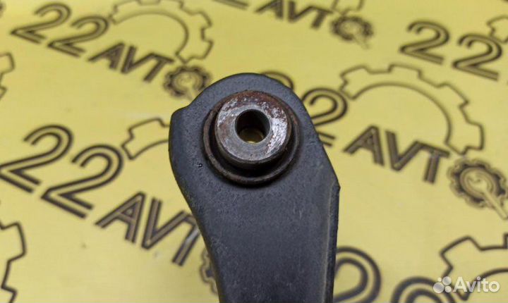 Рычаг верхний передний правый Honda Cr-V RD1 B20B