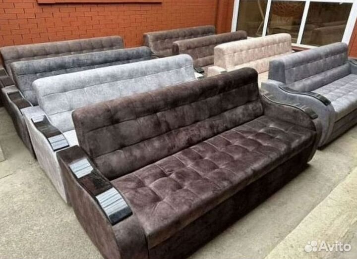 Прямой диван в наличии не б/у