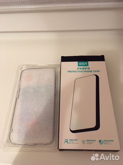 Чехол на iPhone 13