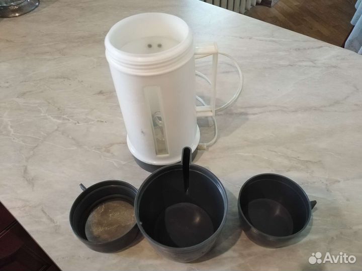 Дорожный чайник в авто