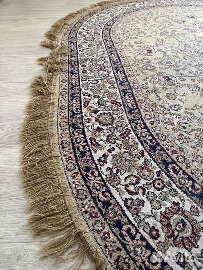 Ковёр б/у 1,5 на 2