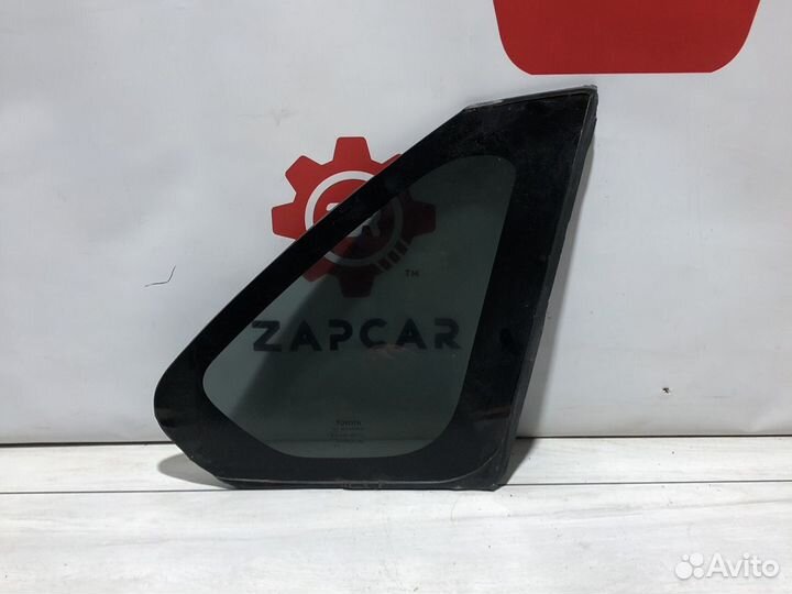 Toyota Rav4 XA50 Форточка