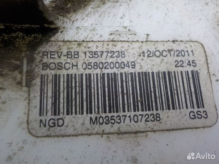 Насос топливный Opel Astra J 2010