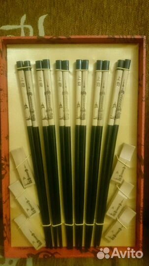 Подарочный набор палочек привезен из Китая