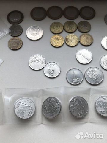 Юбилейные монеты