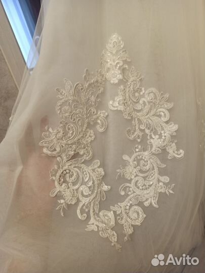 Свадебное платье 42 бу