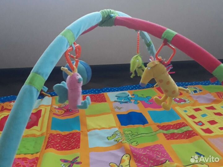 Развивающий коврик